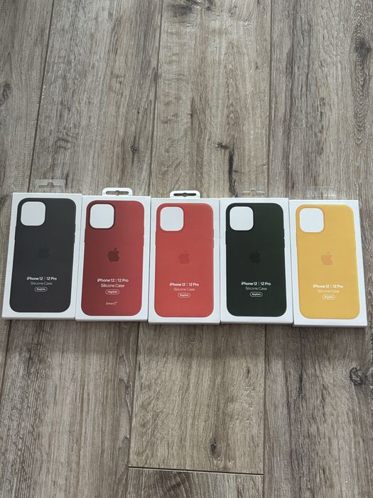 Husa iPhone 12 / 12 Pro silicon cu MagSafe