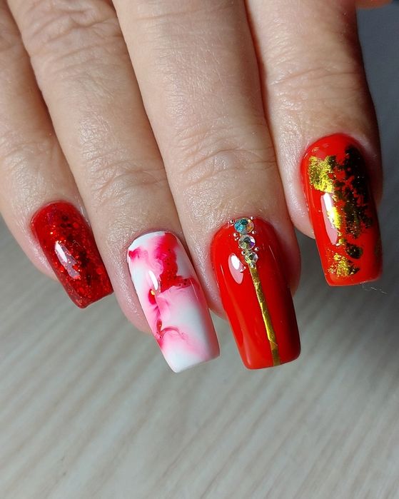 Наращивание, укрепление ногтей.  Дизайны разной сложности