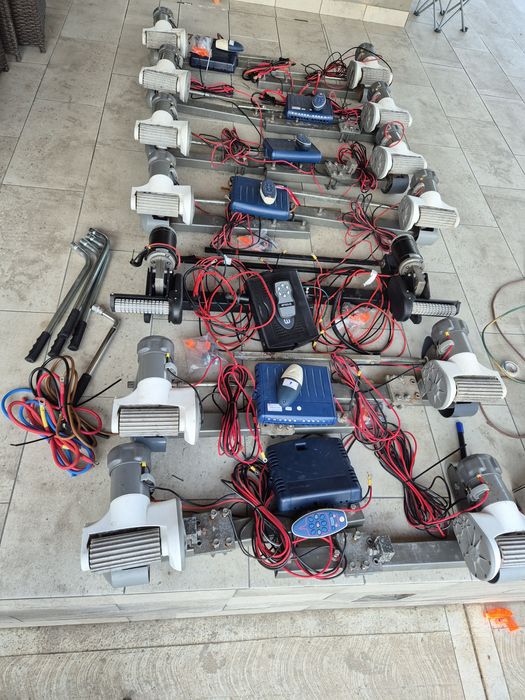 Motor mover rulota  cu actionare pe roti manuala sau automata