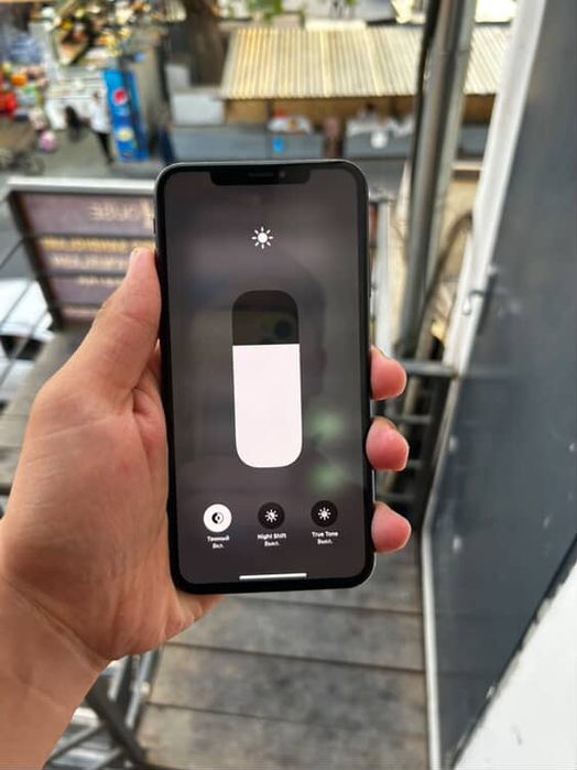 Iphone xs max qora