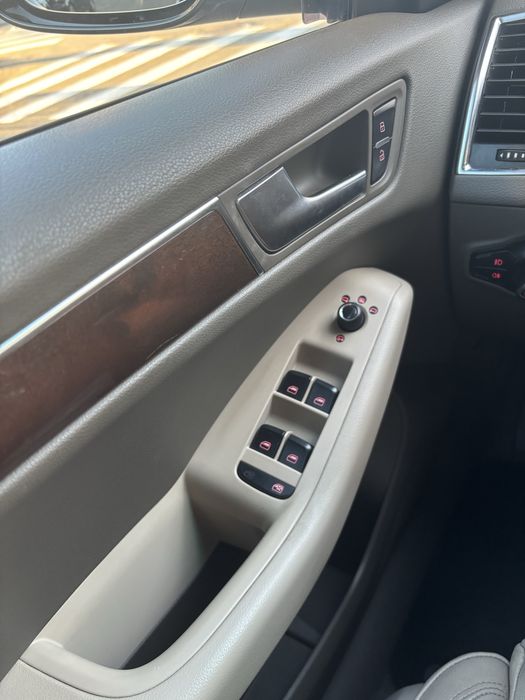 Vand audi Q5 2.0 TDI automat