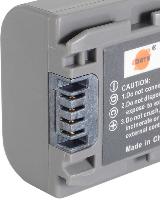 2 броя  акумулаторни литиево-йонни батерии DSTE