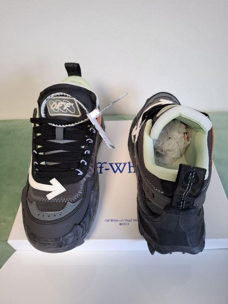 Off White Odsy Black ( size 44 ) 780 lei