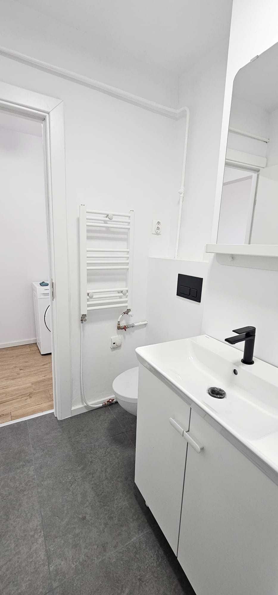 Complet renovata, incalzire in pardoseala, geamuri tripan - Manastur