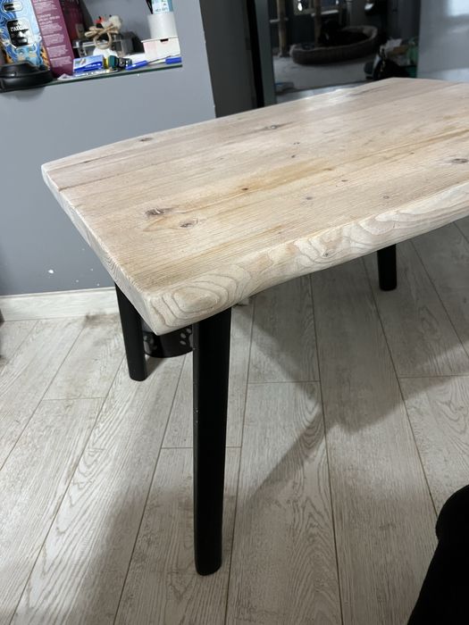 Холна масичка 80/60 от масивно дърво