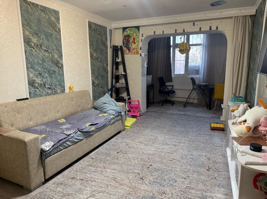 Срочно продается м.Океан школа 60 2/5/5 52м² хороший ремонт