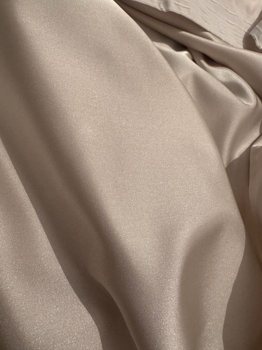 Новые красивые шторы молочно бежевые