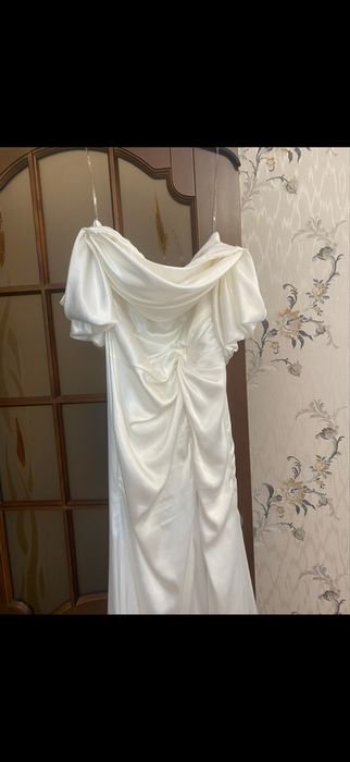 Женское платье