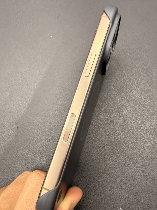 Iphone 16pro 256gb ca nou 100%baterie, garantie 4300ron fix