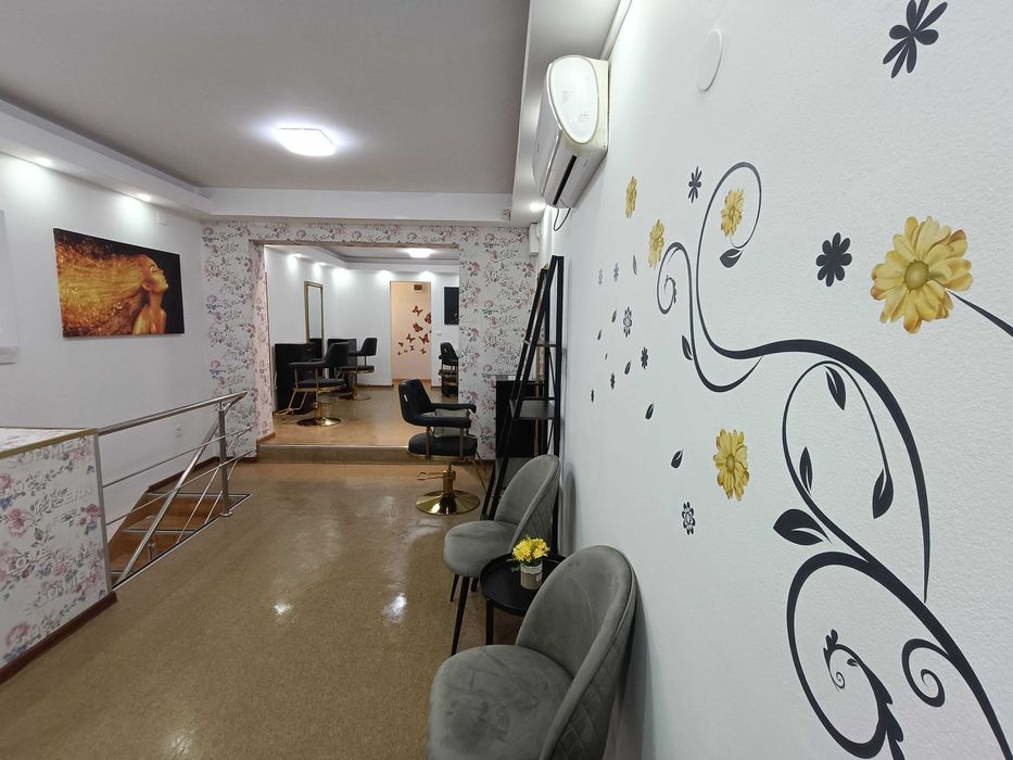 ”Prima lună gratuită!”  Închiriere post coafor