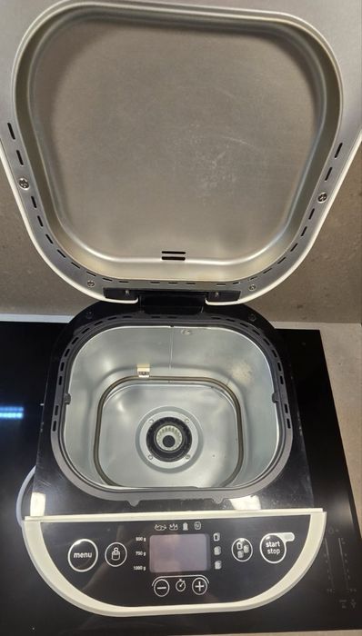 Хлебопекарна Tefal