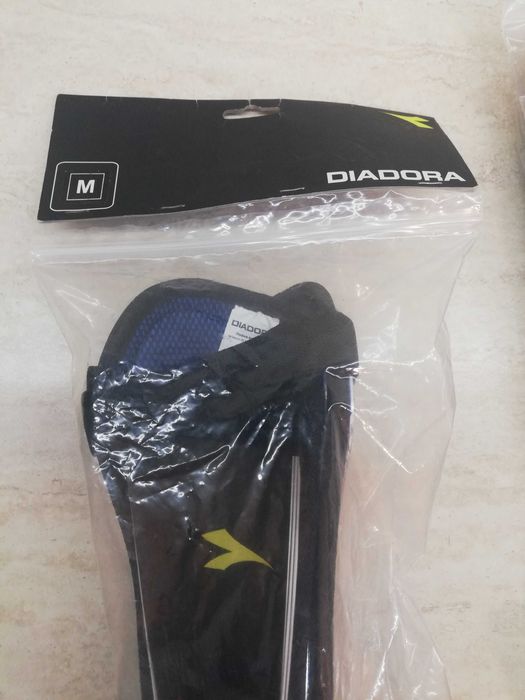 Футболни протектори Diadora
