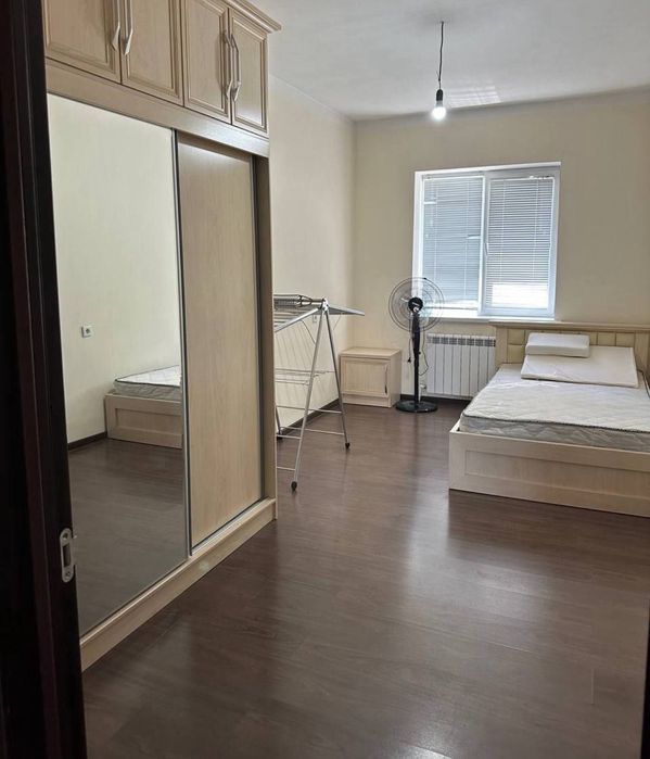 2 xonali kvartira ijaraga beriladii Shayxontohur tumani