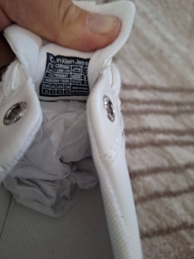 Adidasi Calvin Klein Jeans nou 38