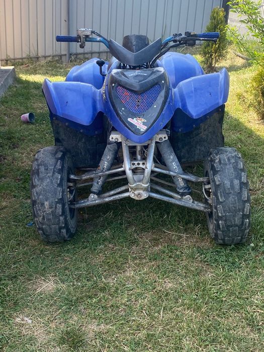 Vând Polaris Phoenix 200
Merge forte bine  
Fără defecte carburator no