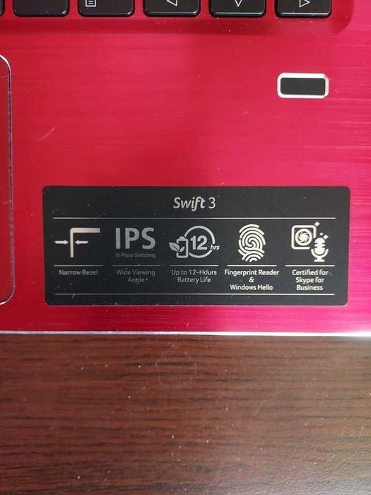 Acer Swift 3 Display 14 SLIM FHD - I5 a 8 a gen, SSD 250GB, 4GB DDR4