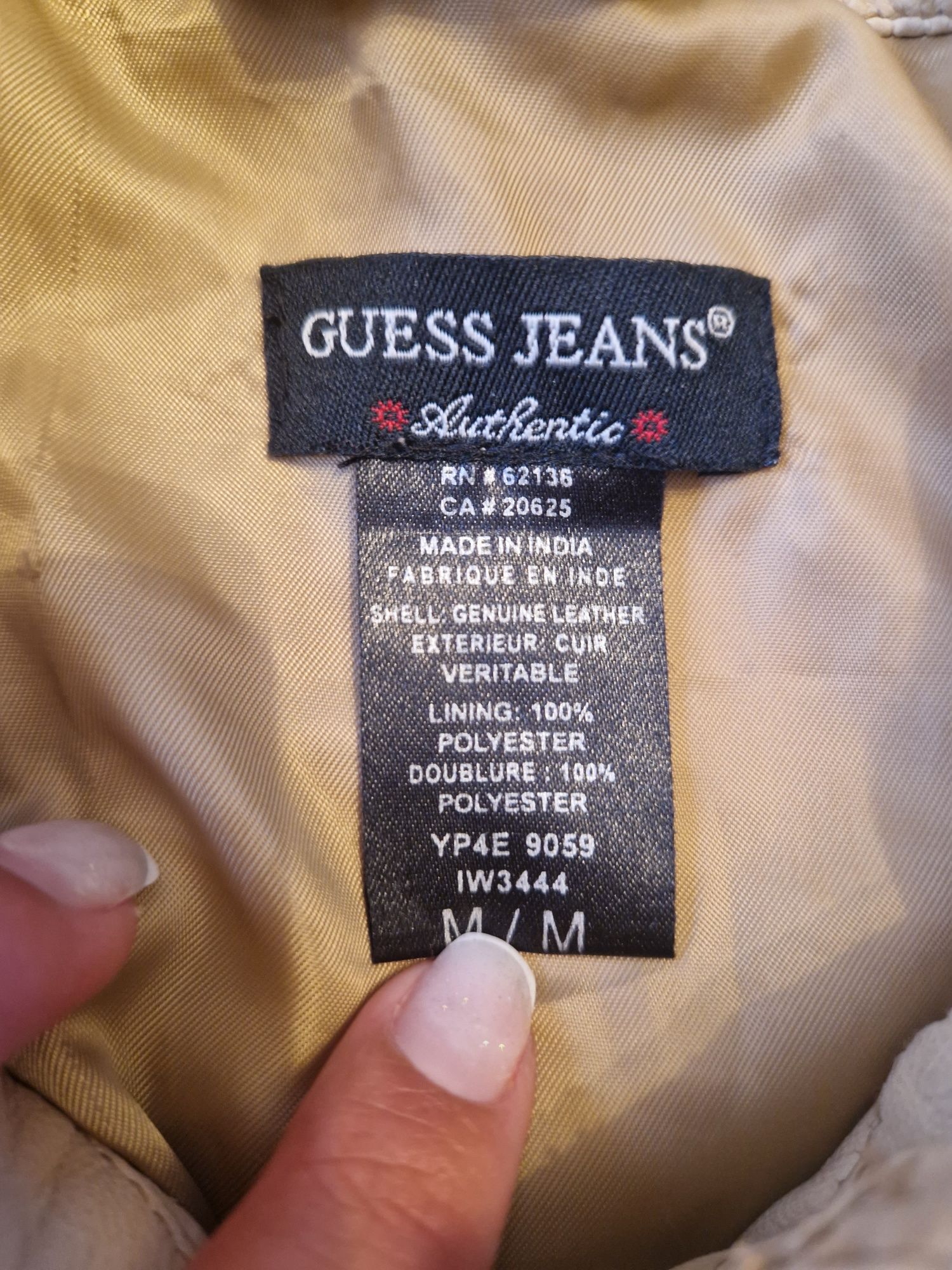 Кожено яке Guess