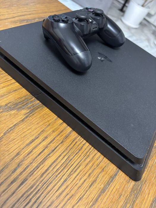 Vand ps4 slim 1tb