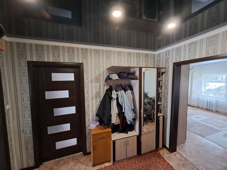 продам прихожую мебель