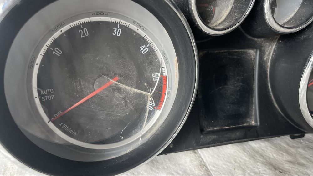 2 броя километраж Opel Astra J (2009-2016)