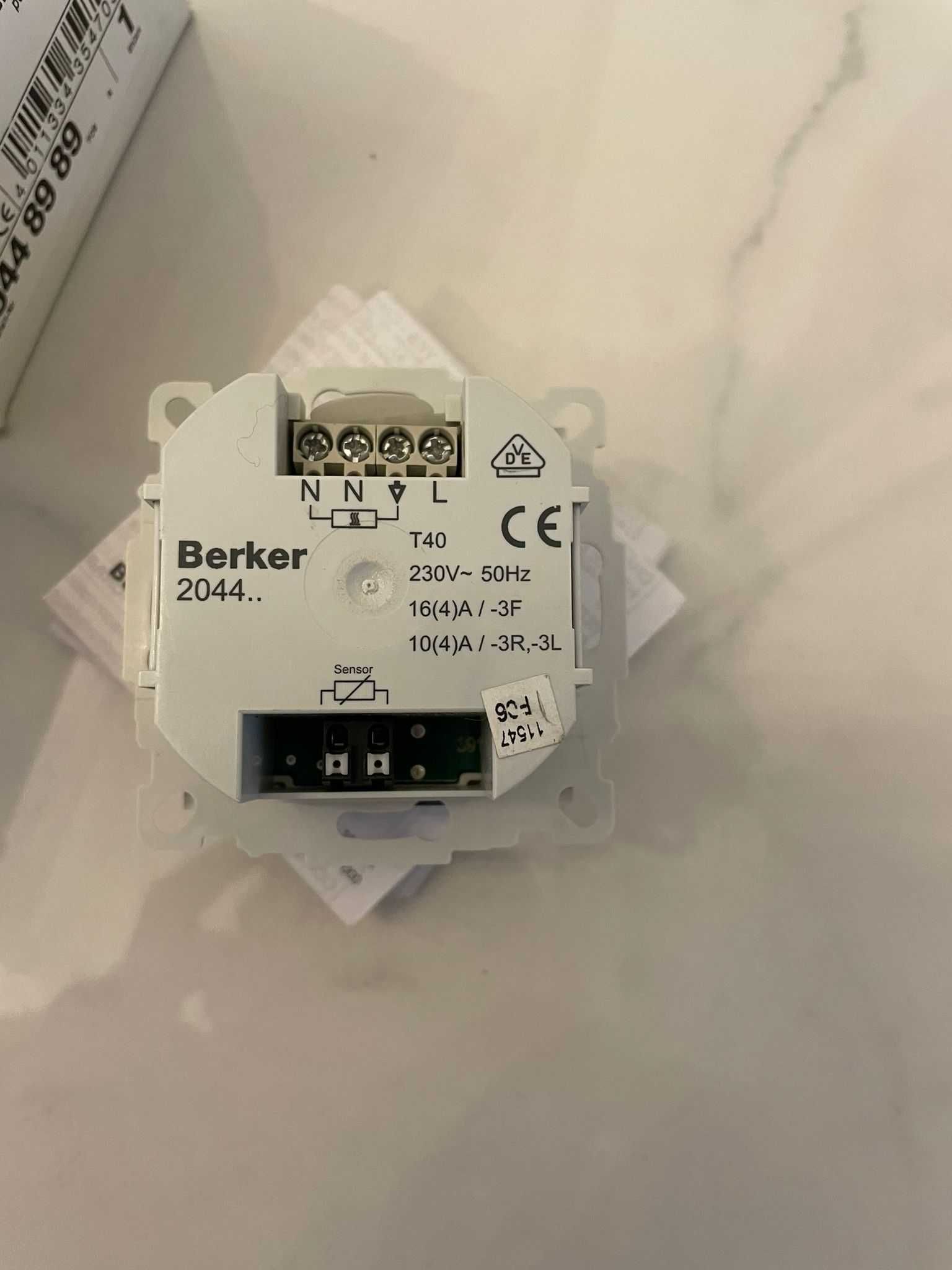 termostat profesional BERKER centrala termica incalzire pardoseala nou