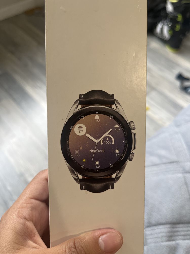 Смарт-часы Samsung Galaxy Watch3 SM-R850 серебристый-черный