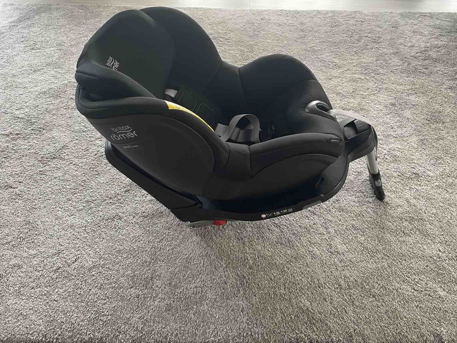Детско столче за кола Britax ROMER