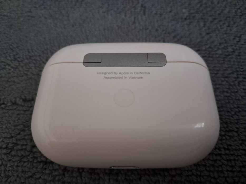 Vand casti Apple AirPods Pro 1