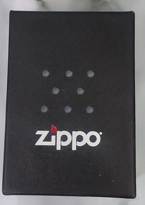 Продаются зажигалки Zippo