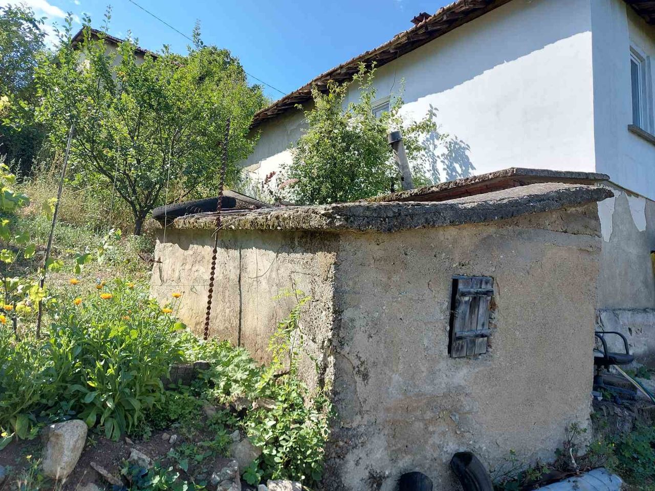Продава се Къща в с. Дрен, Област Перник - 60 кв.м за 527 €/кв.м - Снимка #18