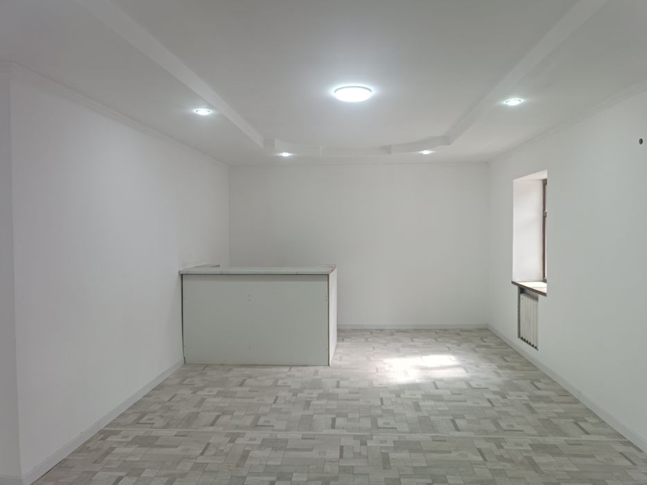 Здание, в аренду