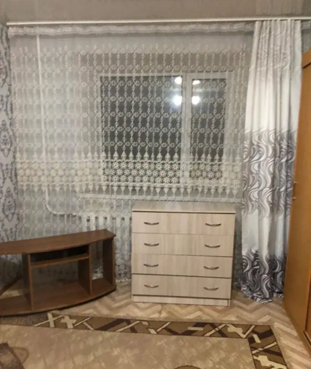 Продаётся 1 ком кв Бигельдинова 113