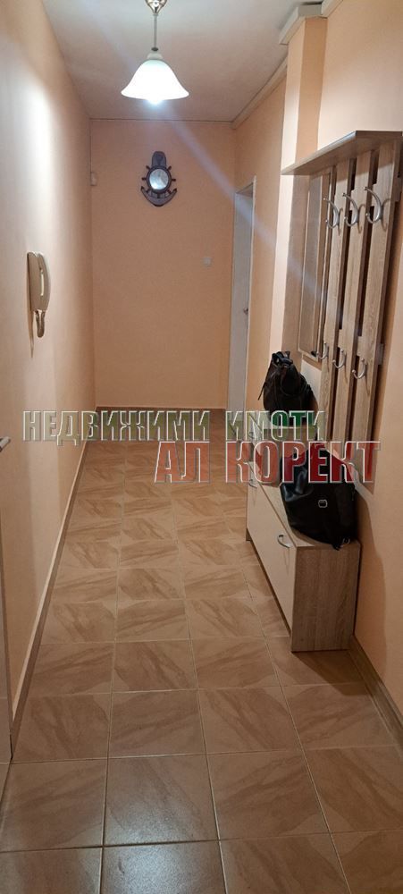 3-стаен апартамент с гараж