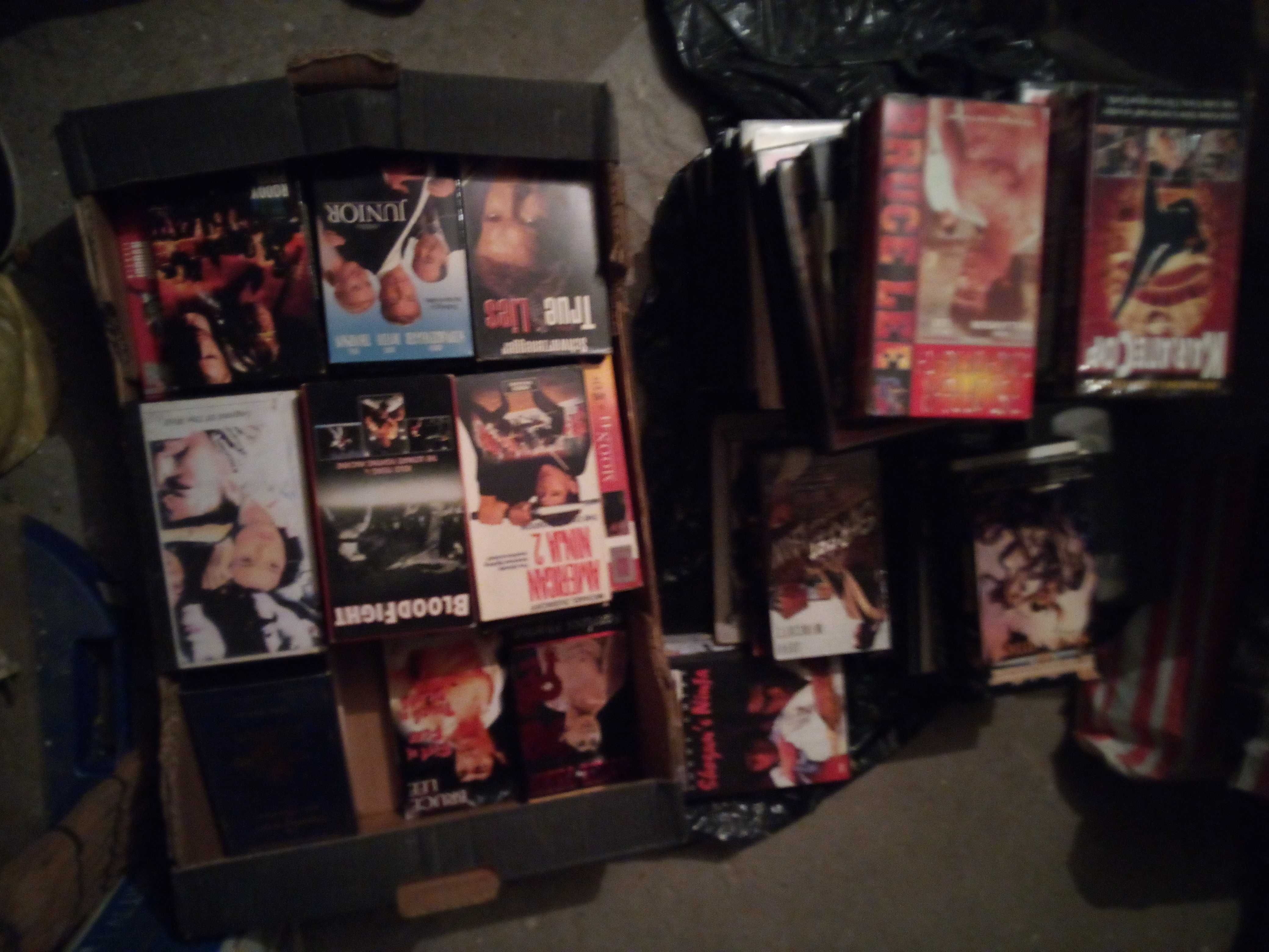 Casete video vhs originale USA -400 de bucati