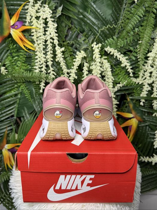 Nike Air Max DN Pink