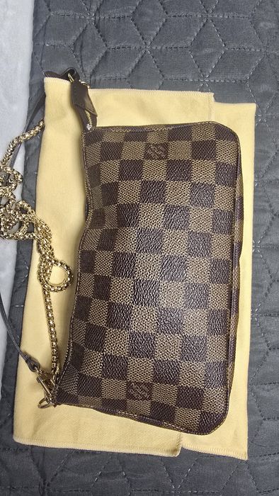 Geanta crossbody Louis Vuitton Eva cloth bag,maro,saculet,impecabila