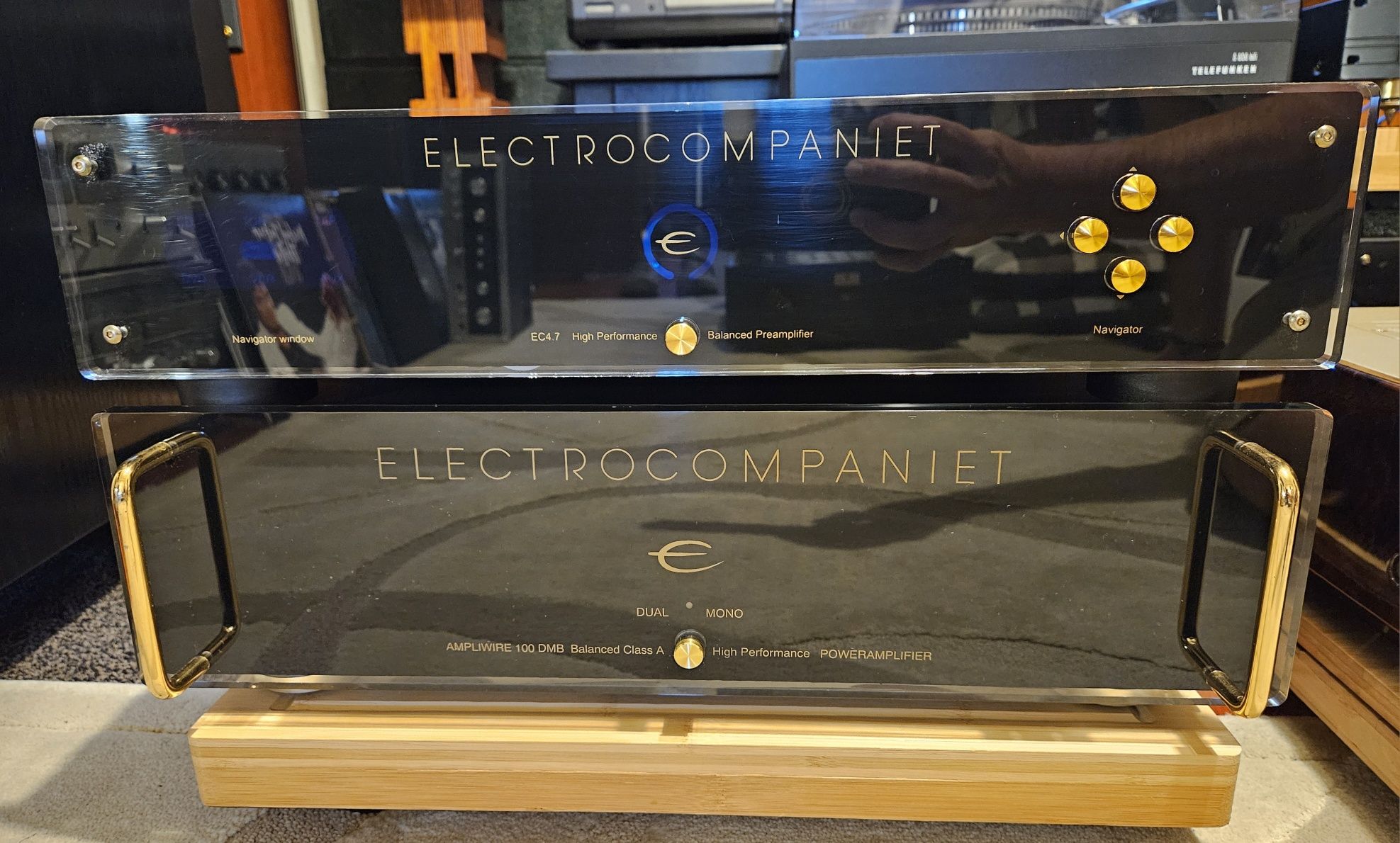 Electrocompaniet AW 100DMB + Electrocompaniet EC 4.7