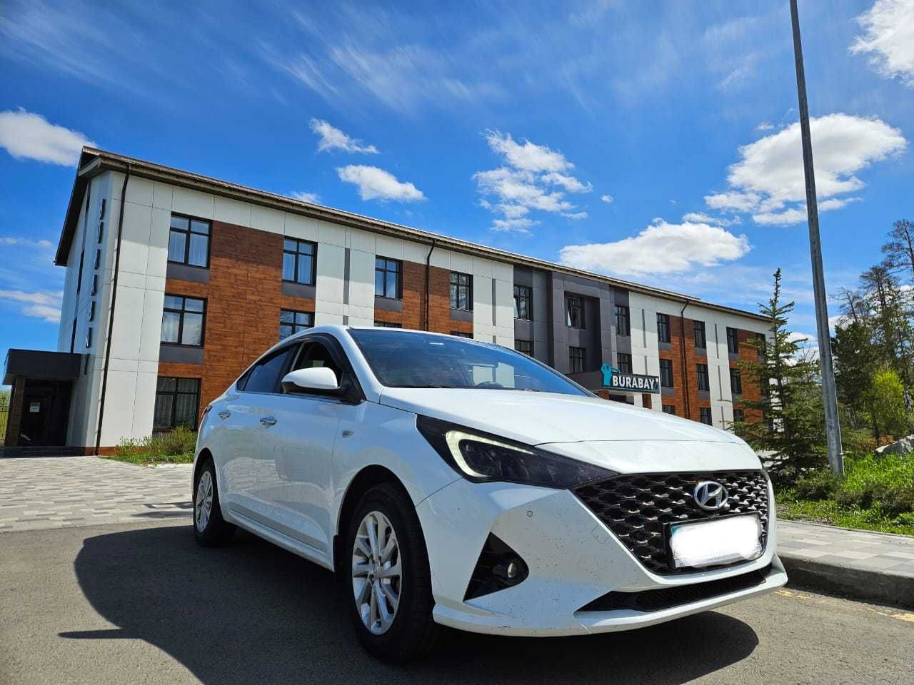Продаю Hyunday Accent (1.6), 2020 года, Push-start, цена 8.5млн