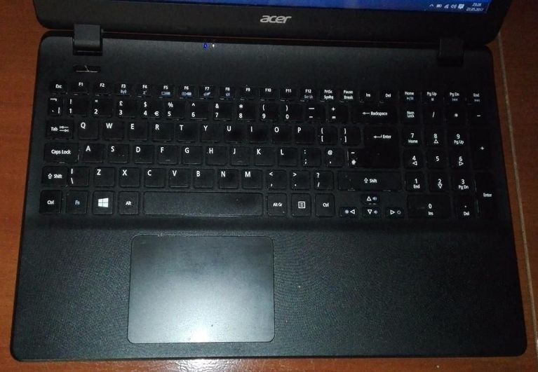 Dezmembrez Acer ES1-520-ES1-571-V3-571,V5-572-placa de baza,display