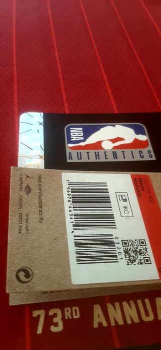 Оригинален баскетболен потник