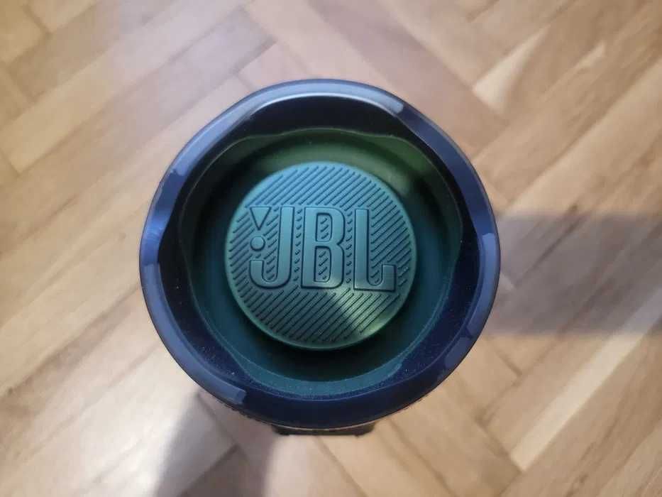 JBL Charge 4 Портативна тонколона Нова