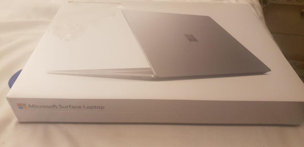 Microsoft surface laptop 3