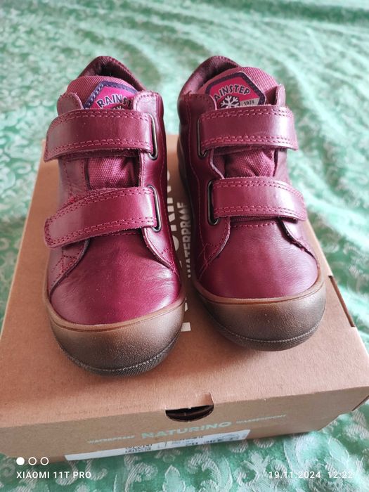 Нови детски зимни обувки Naturino