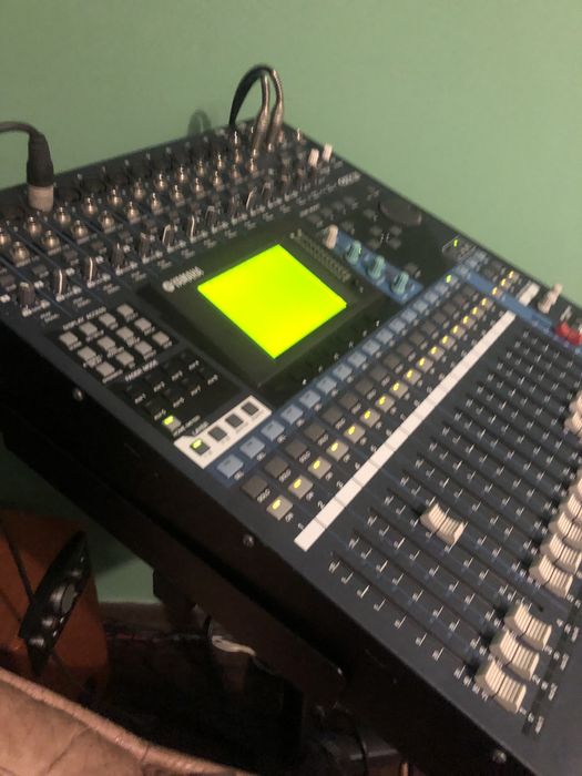 Vand/Schimb Mixer digital Yamaha 01V96