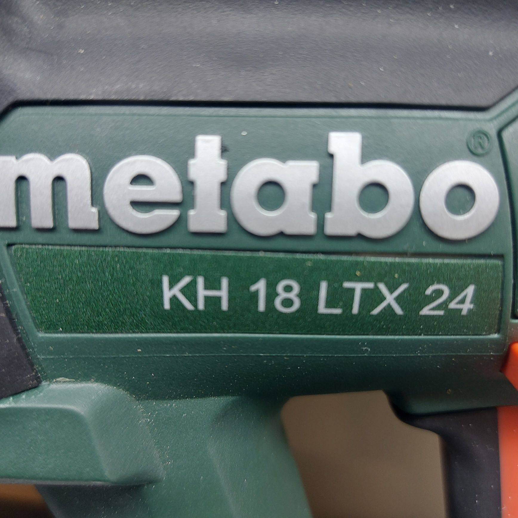 Акумулаторен комбиниран перфоратор  Metabo KH 18 LTX 24