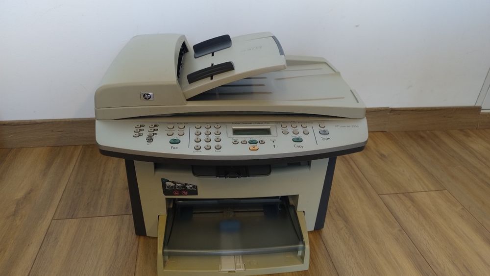 Imprimantă HP LaserJet