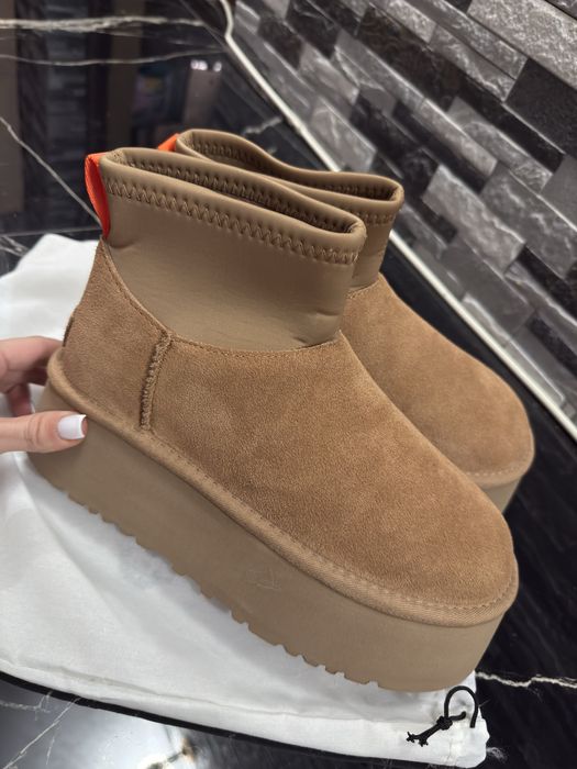 UGG Noi Mini Dipper Chestnut