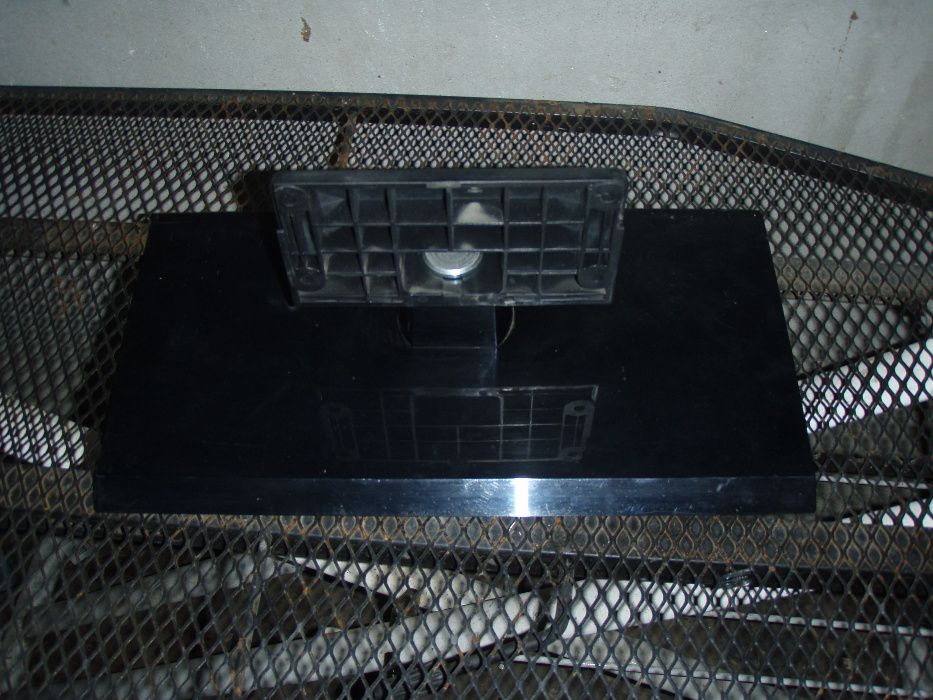 Suport talpa picior Toshiba 32RL938