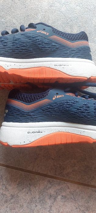 Asics nr 35.5 stare perfecta