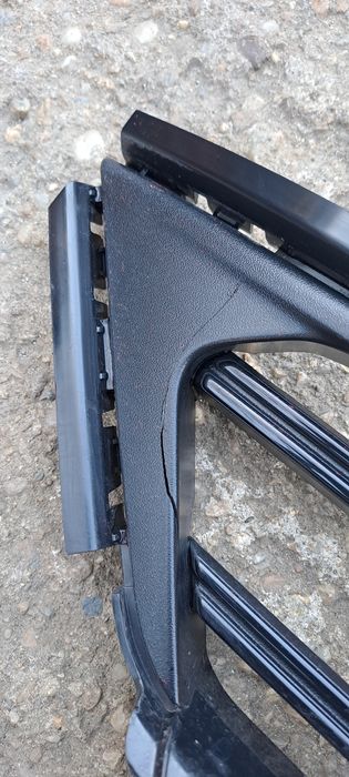 Grila bara fata Ford Puma ST-line 2024/2025